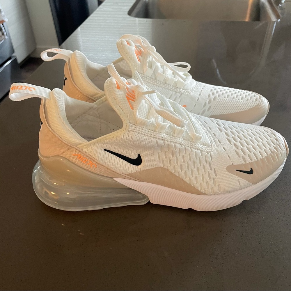 Nike Air Max 270 Women’s